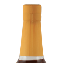 Load image into Gallery viewer, Kanosuke Double Distillery 2025 bottle neck with gold capsule and vertical seam