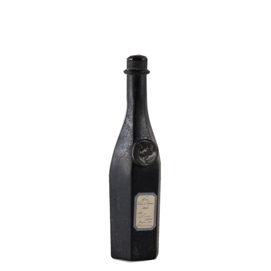 Alexandre Leopold 1965/1992 Cognac, bottle viewed from the left