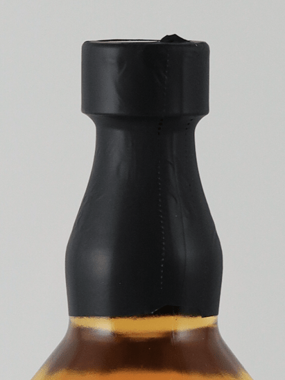Amahagan World Malt Okinawa Aging Bourbon Cask - Bottle Of Japan