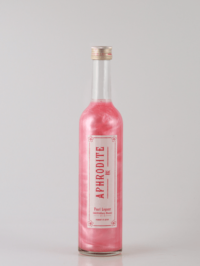 Aphrodite Sakura 500ml - Bottle Of Japan