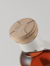 Load image into Gallery viewer, Bache Gabrielsen Van Boa 1992 - Bottle Of Japan
