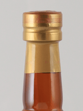 Load image into Gallery viewer, BarbanCourt Cane Blossom Mizunara Oak Barrel - Bottle Of Japan