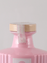 Load image into Gallery viewer, Belishka Gin Enberry Gin - Bottle Of Japan