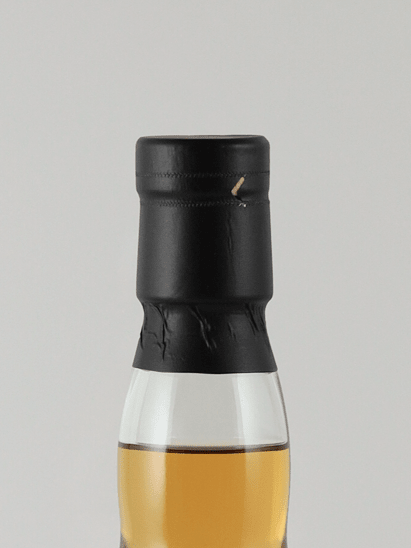 Black Adder Raw Cask Smoking Islay 11 Year Old - Bottle Of Japan
