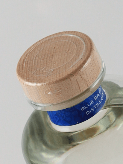 Blue Rabbit Signature Gin - Bottle Of Japan