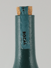 Load image into Gallery viewer, Bosal Tobasiche - Bottle Of Japan