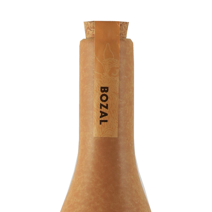Bozal Ensamble artisanal mezcal Espadin Mexicano Barril - cork and neck seal