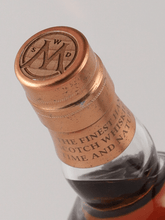 Load image into Gallery viewer, Carn Mor Strictly Limited Dailuaine 6 Year Old 2017 - Bottle Of Japan