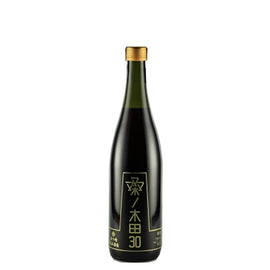 Chashu Kuwanokida 30 Tea Liqueur 700ml - Black bottle front with gold cap