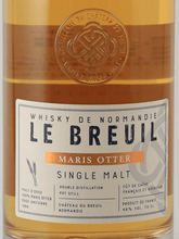 Load image into Gallery viewer, Chateau de Bruil Single Malt Le Bruil Maris Otter - Bottle Of Japan