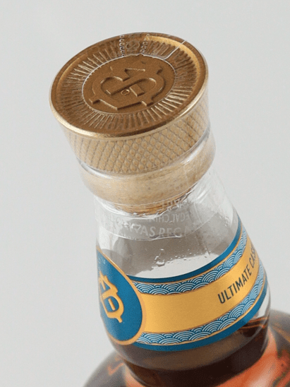 Chivas Regal 18 Year Old Mizunara Cask Finish 700ml Without Box - Bottle Of Japan