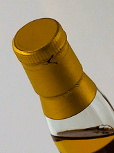 Load image into Gallery viewer, Club Chin Bottled Realities 4 Linkwood 15 Year Old 2010 - Bottle Of Japan