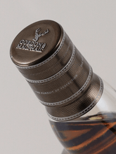 Load image into Gallery viewer, Connoisseur's Choice Cask Strength Craigellachie 16 Year Old 2007 - Bottle Of Japan