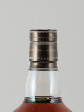 Load image into Gallery viewer, Connoisseur's Choice Cask Strength Inchgower 26 Year Old 1998 - Bottle Of Japan