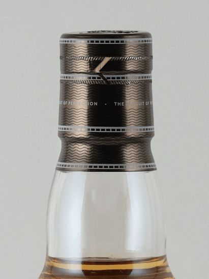 Connoisseur's Choice Cask Strength Jura 28 Year Old 1997 - Bottle Of Japan