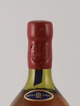 Load image into Gallery viewer, Cuervo Reserva de la Familia 2023 - Bottle Of Japan