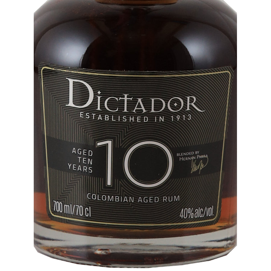 Dictador 10 Year Old Colombian rum 700ml - front label