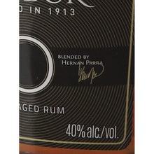 Load image into Gallery viewer, Dictador 10 Year Old Colombian rum 700ml - label blender and strength