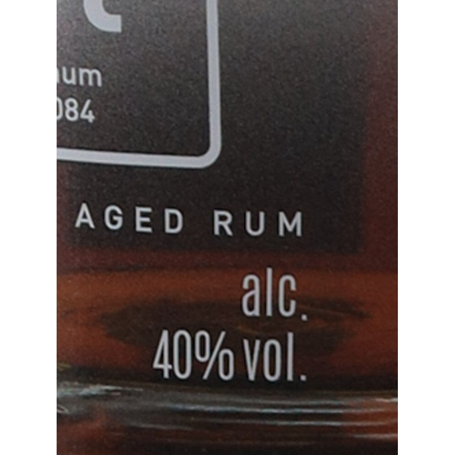 Dictador Platinum Colombian Aged Rum - abv label detail