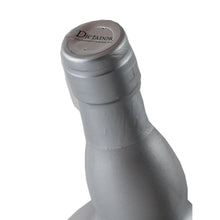 Load image into Gallery viewer, Dictador Platinum Colombian Aged Rum - silver cap top
