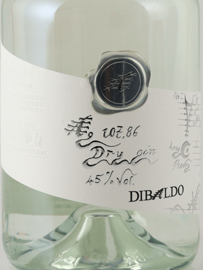 Divaldo AG 107.86 Dry Gin - Bottle Of Japan