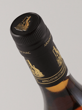 Load image into Gallery viewer, Do Castelfort 2000 - Bottle Of Japan