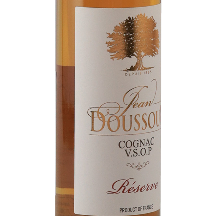 Domaine du Chene Cognac 3 x 200ml Gift Set - vsop reserve front label left angle
