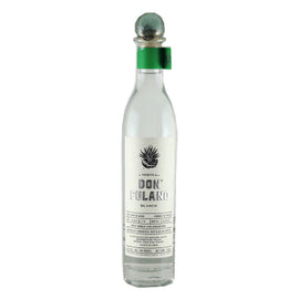 Don Fulano Blanco tequila bottle with green stopper, front view