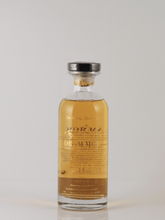 Load image into Gallery viewer, Drum mor Laphroaig 11 Year Old 2013 - Bottle Of Japan