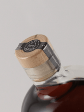 Load image into Gallery viewer, Elizabeth Yard Diamond Rum 18 Year Old 2003 - Bottle Of Japan