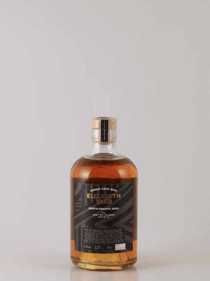 Elizabeth Yard South Pacific Rum 17 Year Old 2004 - Bottle Of Japan