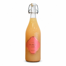 Load image into Gallery viewer, FUJI C ER CRANo Peach 720ml on white background
