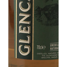 Load image into Gallery viewer, Glencadam 18 Year Old Highland Single Malt Scotch Whisky - volume label detail