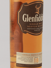 Load image into Gallery viewer, Glenfiddich 18 Year Old Old Label 200ml - Bottle Of Japan