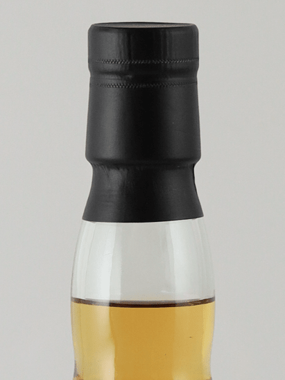 Highlander Inn Maggie's Collection Glen Garioch 22 Year Old 2003 - Bottle Of Japan