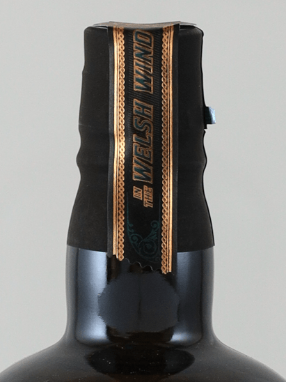 In The Welsh Wind Palo Cortado Cask Aged Gin - Bottle Of Japan