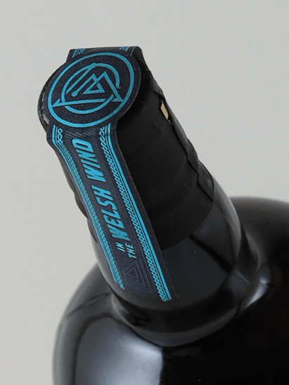 In The Welsh Wind Signature Style Gin - Bottle Of Japan