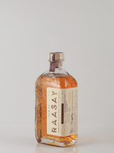 Load image into Gallery viewer, Isle of Raasay Colombian Oak Oak Species - Bottle Of Japan