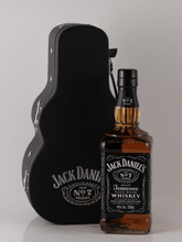Load image into Gallery viewer, Jack Daniel's Guitar Pack - Bottle Of Japan
