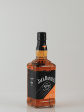 Load image into Gallery viewer, Jack Daniel's McLaren Edition 2025 - Bottle Of Japan