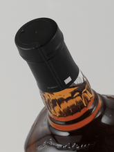 Load image into Gallery viewer, Jim Beam Black 7 Year Old - Bottle Of Japan