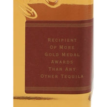 Load image into Gallery viewer, Jose Cuervo Especial Reposado tequila, side label with award wording