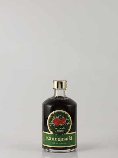 Kanegasaki Creme de Fraise - Bottle Of Japan