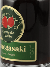Load image into Gallery viewer, Kanegasaki Creme de Fraise - Bottle Of Japan