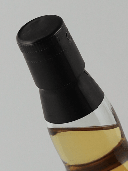 Kingsbury Gold Bowmore 16 Year Old 2009 - Bottle Of Japan