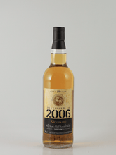 Load image into Gallery viewer, Kingsbury Gold Bowmore 19 Year Old 2006 - Bottle Of Japan