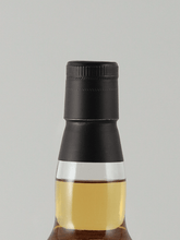 Load image into Gallery viewer, Kingsbury Gold Bowmore 19 Year Old 2006 - Bottle Of Japan