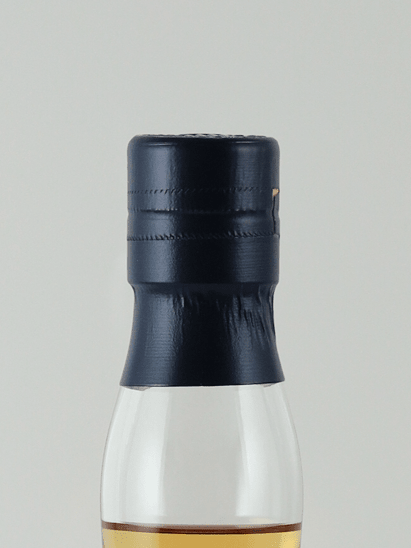 Kuju Distillery Single Malt Kusumi THE FIRST - Bottle Of Japan