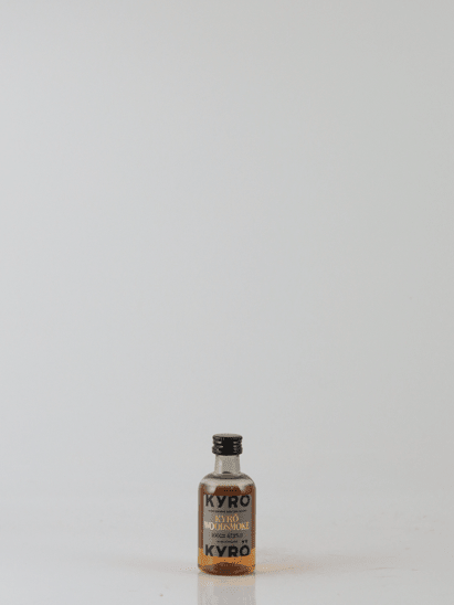 Kyuro Whiskey Tasting Set - Bottle Of Japan