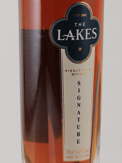 Lakes Single Malt Whisky Signature - Bottle Of Japan